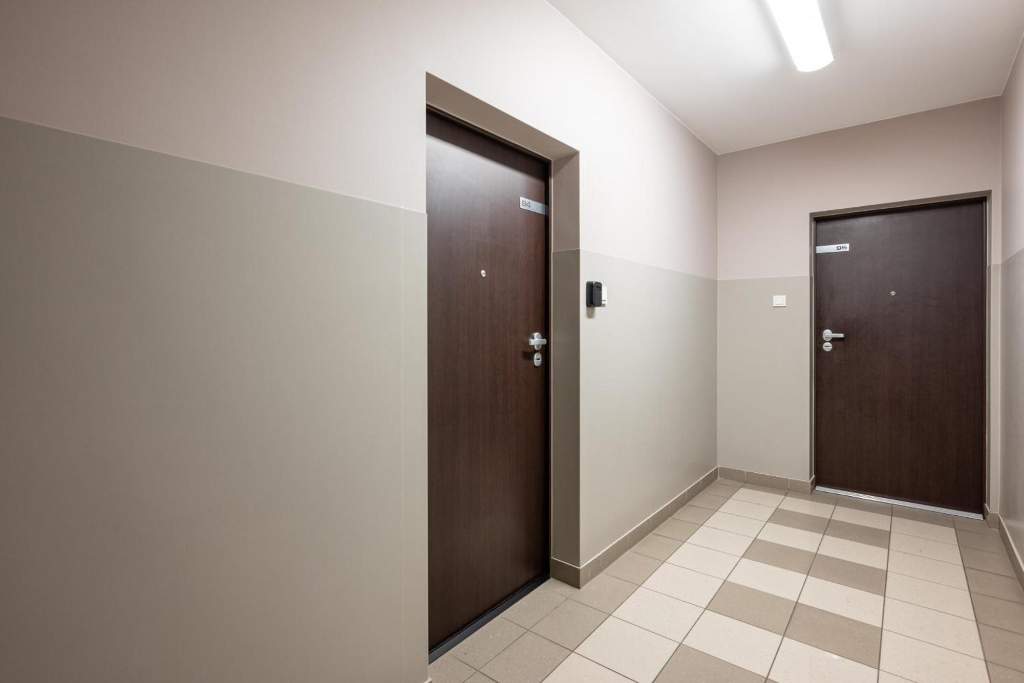 Aleja Krakowska Comfy Apartment Varsovia Exterior foto