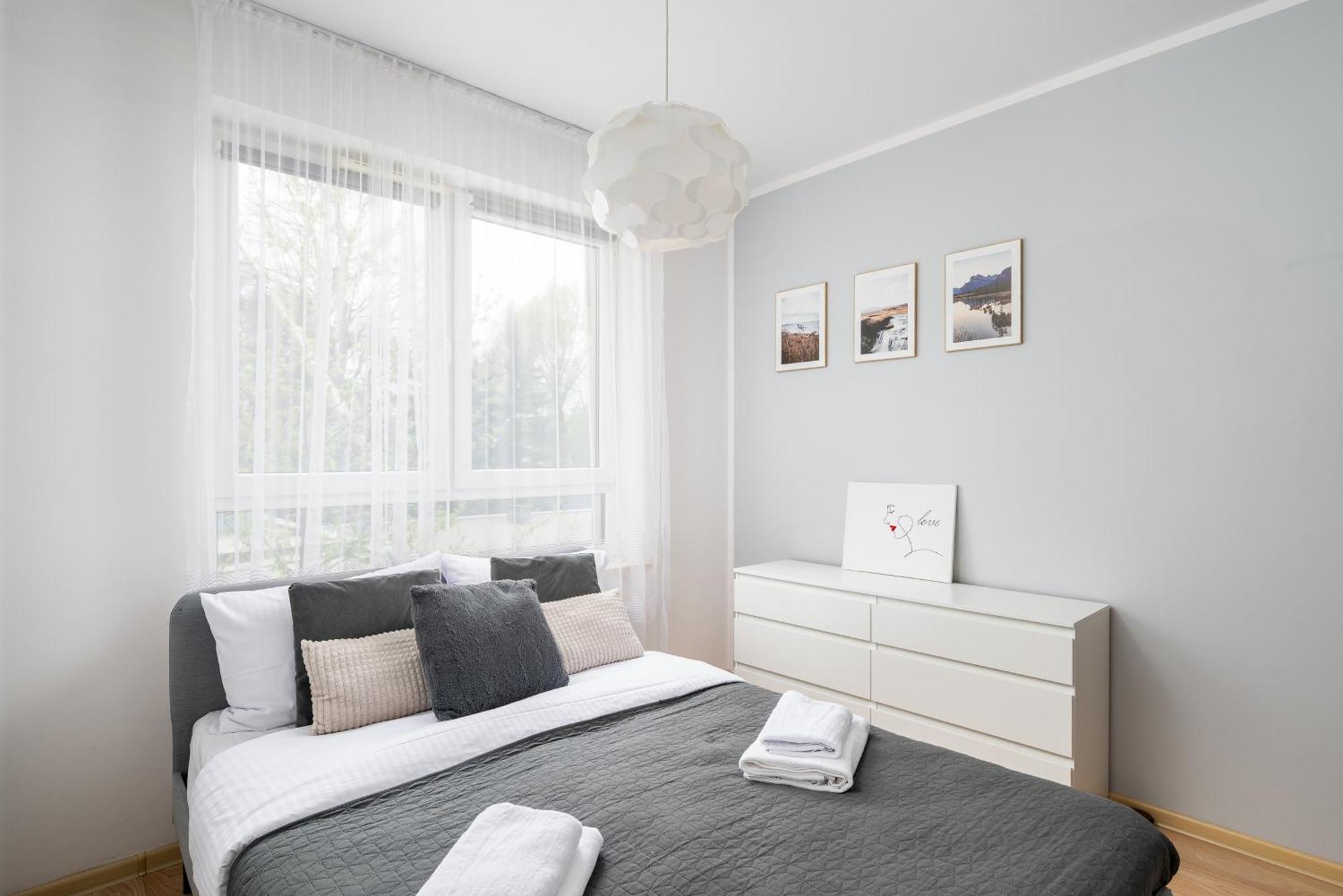 Aleja Krakowska Comfy Apartment Varsovia Exterior foto