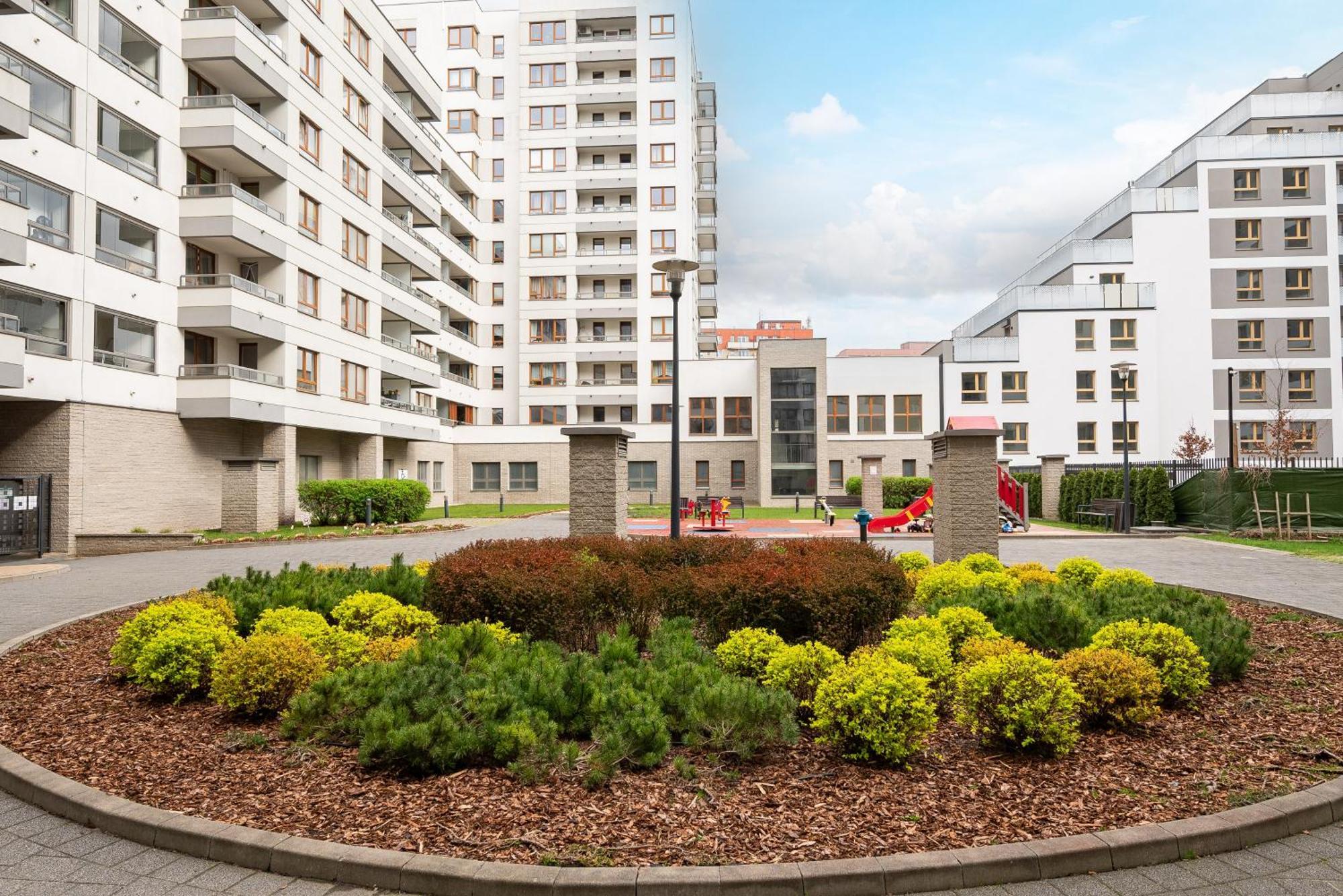 Aleja Krakowska Comfy Apartment Varsovia Exterior foto